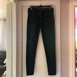 American Eagle black straight leg jeans. Good condition
